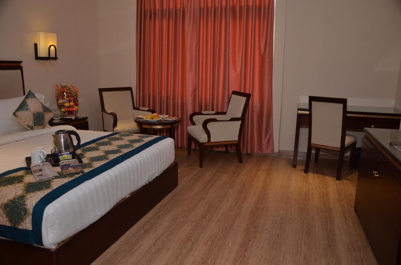 Royal Inn Nawalgarh Esterno foto
